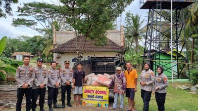 Bantuan Kemanusian untuk Negeri, Bag SDM Polres Tulang Bawang Barat giat Bansos.