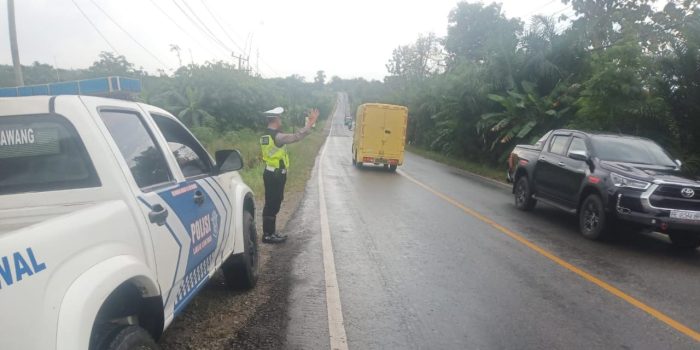 Satlantas Polres Tulang Bawang giat Lakukan Patroli dan Pengaturan arus rawan kemacetan, pelanggaran