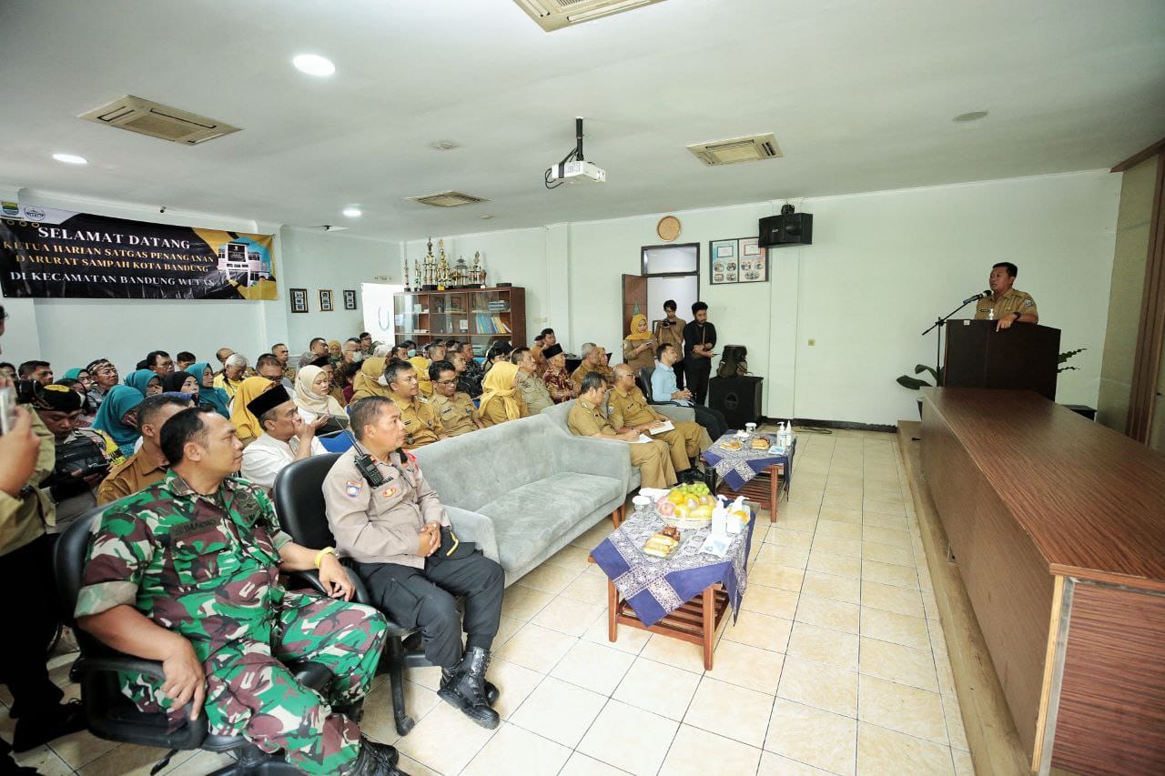 Pj Wali Kota Bandung: Korpri Harus Turut Sukseskan Program Pemerintah ...