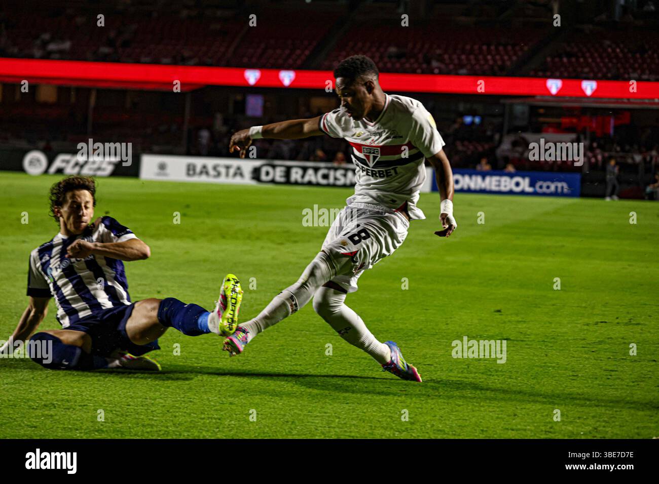 Duel Puncak Grup B: São Paulo vs Talleres, Pertaruhan Reputasi di Morumbi